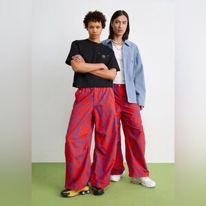 Nike vintage retro animal print graphic y2k loose fit wide baggy pants